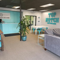 Tucson Waiting Room | Top Notch Autocare